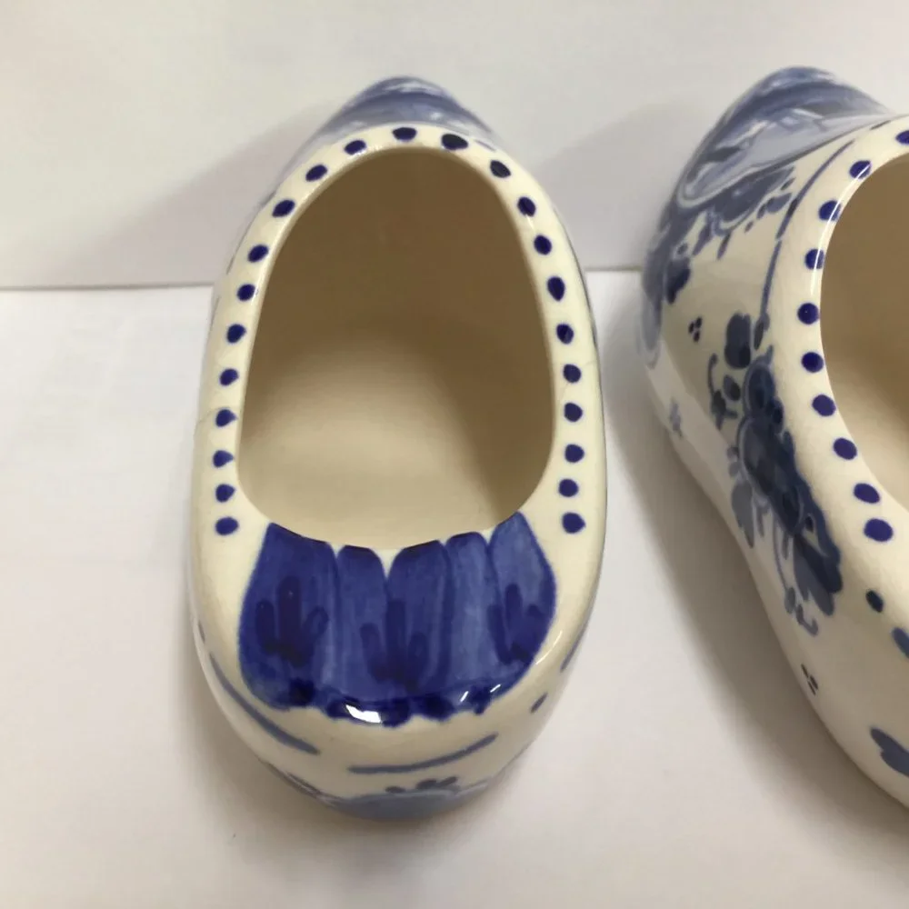 Clogs - Picture 3 of 16